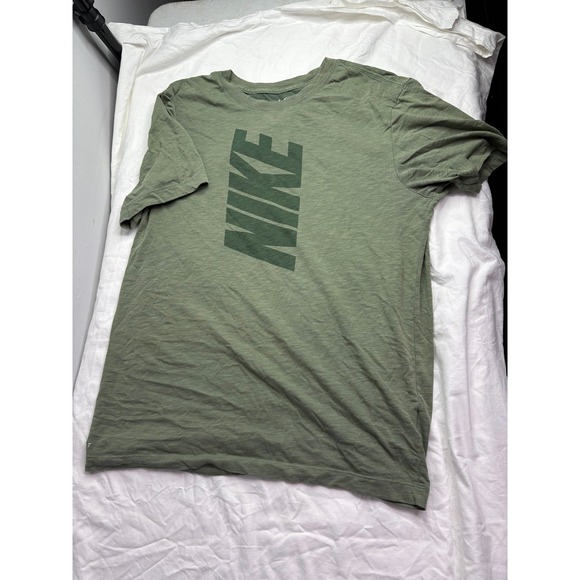 Nike Mens Dri-Fit T-Shirt Green Size medium - Picture 1 of 7
